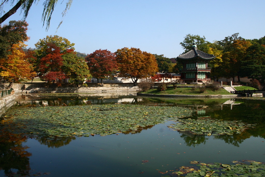 Korea-Gyeongbokgung-Hyangwonjeong-02
